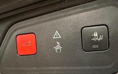 Peugeot 3008 II, 2017 год, 1 670 000 рублей, 10 фотография