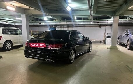 Mercedes-Benz E-Класс, 2015 год, 1 750 000 рублей, 3 фотография