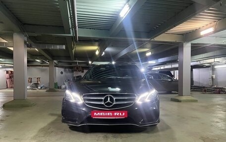 Mercedes-Benz E-Класс, 2015 год, 1 750 000 рублей, 9 фотография