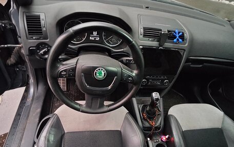 Skoda Octavia, 2012 год, 1 000 000 рублей, 2 фотография