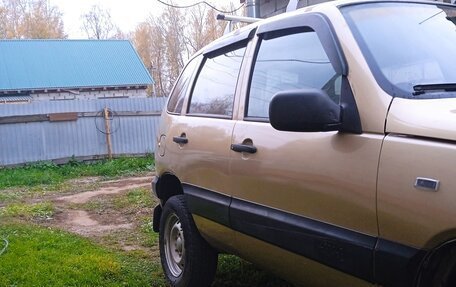 Chevrolet Niva I рестайлинг, 2004 год, 300 000 рублей, 13 фотография