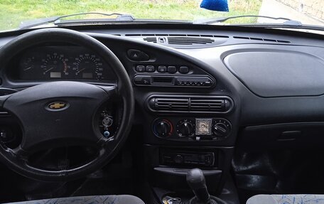 Chevrolet Niva I рестайлинг, 2004 год, 300 000 рублей, 12 фотография