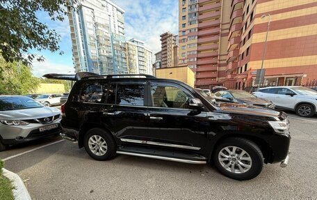 Toyota Land Cruiser 200, 2015 год, 5 000 000 рублей, 3 фотография