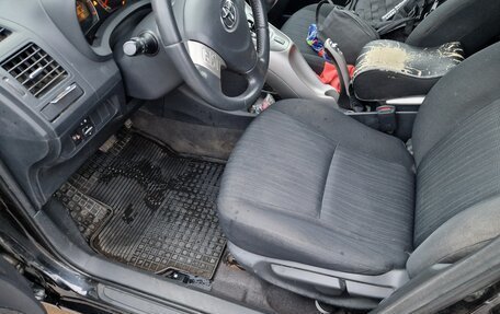 Toyota Auris II, 2007 год, 800 000 рублей, 18 фотография