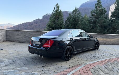 Mercedes-Benz S-Класс, 2011 год, 2 800 000 рублей, 3 фотография