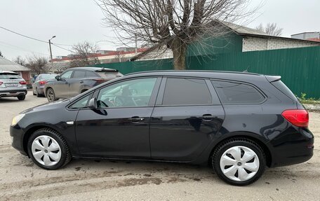 Opel Astra J, 2011 год, 750 000 рублей, 4 фотография