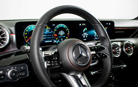 Mercedes-Benz A-Класс AMG, 2021 год, 3 770 000 рублей, 13 фотография