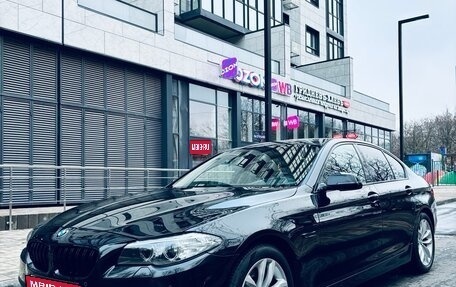 BMW 5 серия, 2016 год, 2 750 000 рублей, 1 фотография