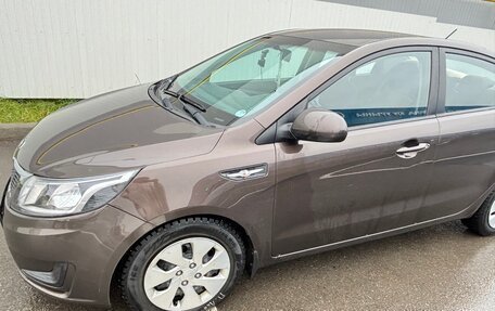 KIA Rio III рестайлинг, 2015 год, 1 000 000 рублей, 5 фотография