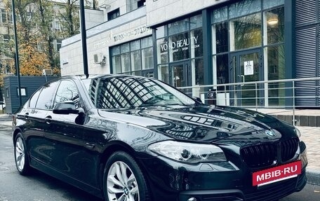 BMW 5 серия, 2016 год, 2 750 000 рублей, 8 фотография