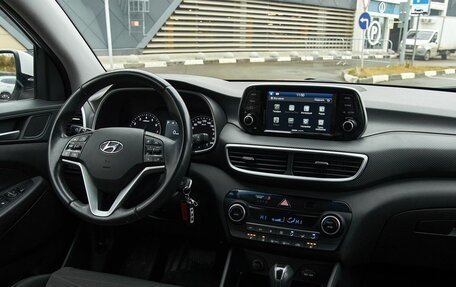 Hyundai Tucson III, 2018 год, 2 410 000 рублей, 13 фотография