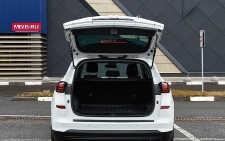 Hyundai Tucson III, 2018 год, 2 410 000 рублей, 17 фотография