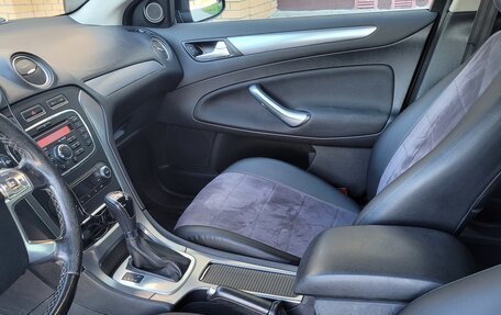 Ford Mondeo IV, 2011 год, 820 000 рублей, 2 фотография