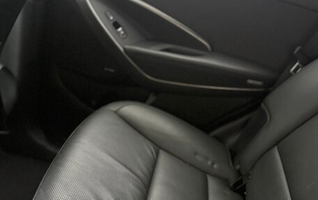 Hyundai Santa Fe III рестайлинг, 2015 год, 2 450 000 рублей, 22 фотография