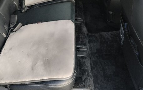 Toyota ISis I, 2012 год, 1 800 000 рублей, 21 фотография