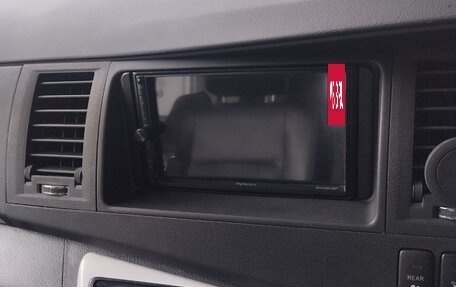 Toyota ISis I, 2012 год, 1 800 000 рублей, 15 фотография