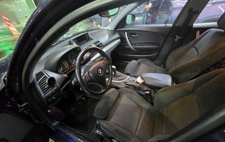 BMW 1 серия, 2010 год, 850 000 рублей, 6 фотография