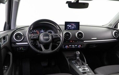 Audi A3, 2017 год, 1 515 077 рублей, 6 фотография
