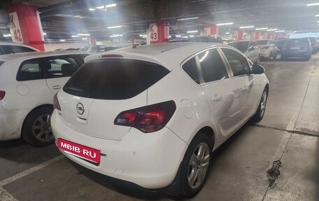 Opel Astra J, 2012 год, 689 000 рублей, 3 фотография