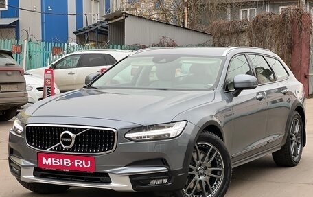 Volvo V90 Cross Country I рестайлинг, 2018 год, 3 495 000 рублей, 1 фотография