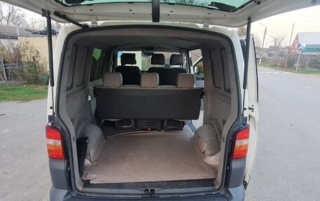 Volkswagen Transporter T5 рестайлинг, 2006 год, 1 300 000 рублей, 8 фотография