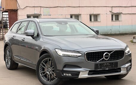 Volvo V90 Cross Country I рестайлинг, 2018 год, 3 495 000 рублей, 4 фотография