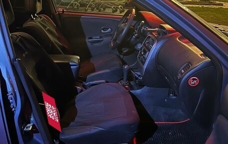 Mitsubishi Carisma I, 2003 год, 450 000 рублей, 12 фотография