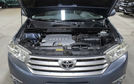 Toyota Highlander III, 2011 год, 1 998 000 рублей, 9 фотография