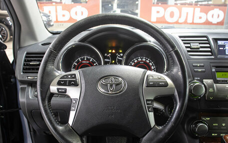 Toyota Highlander III, 2011 год, 1 998 000 рублей, 18 фотография