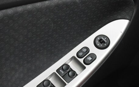 Hyundai Solaris II рестайлинг, 2013 год, 925 000 рублей, 3 фотография