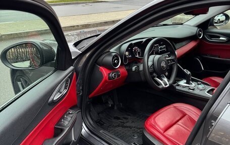 Alfa Romeo Giulia II, 2020 год, 2 990 000 рублей, 7 фотография