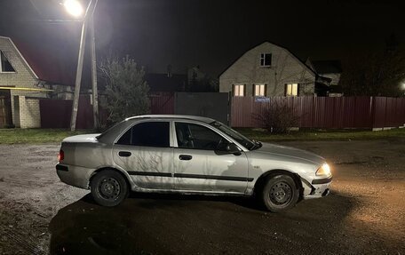 Mitsubishi Carisma I, 2000 год, 200 000 рублей, 1 фотография