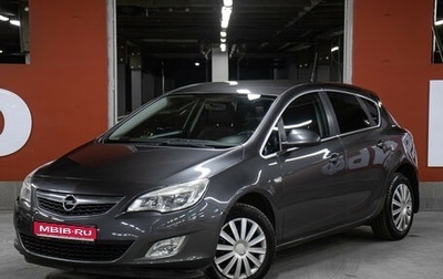 Opel Astra J, 2011 год, 698 000 рублей, 1 фотография