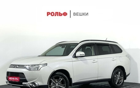 Mitsubishi Outlander III рестайлинг 3, 2013 год, 1 350 000 рублей, 1 фотография