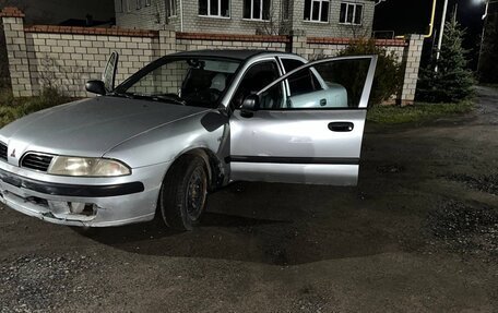 Mitsubishi Carisma I, 2000 год, 200 000 рублей, 10 фотография