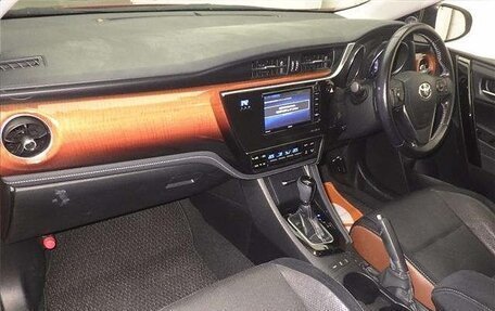 Toyota Auris II, 2015 год, 814 250 рублей, 4 фотография