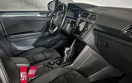 Volkswagen Tiguan II, 2021 год, 2 899 000 рублей, 11 фотография