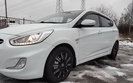 Hyundai Solaris II рестайлинг, 2013 год, 600 000 рублей, 7 фотография