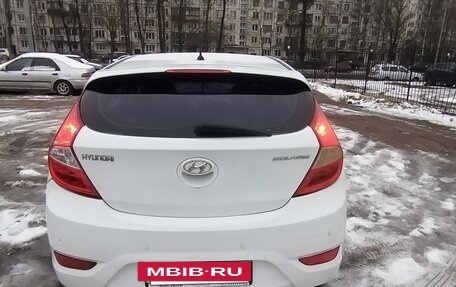 Hyundai Solaris II рестайлинг, 2013 год, 600 000 рублей, 4 фотография