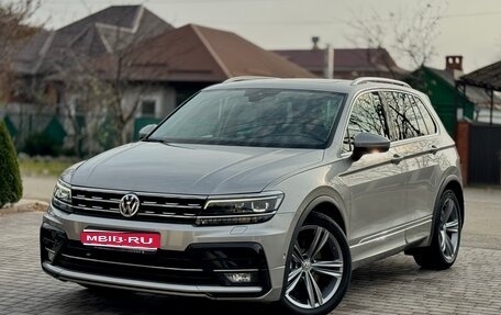 Volkswagen Tiguan II, 2019 год, 3 339 000 рублей, 1 фотография