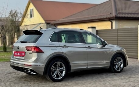 Volkswagen Tiguan II, 2019 год, 3 339 000 рублей, 11 фотография
