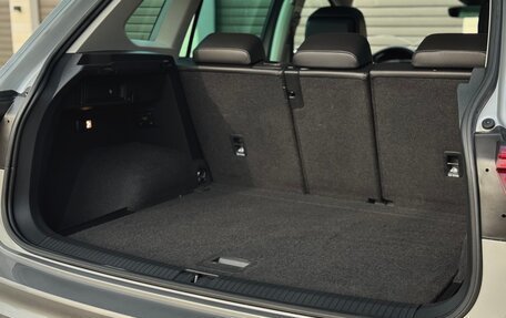 Volkswagen Tiguan II, 2019 год, 3 339 000 рублей, 21 фотография