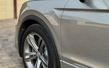 Volkswagen Tiguan II, 2019 год, 3 339 000 рублей, 15 фотография