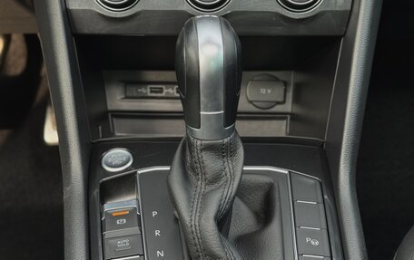 Volkswagen Tiguan II, 2019 год, 3 339 000 рублей, 38 фотография