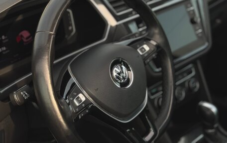 Volkswagen Tiguan II, 2019 год, 3 339 000 рублей, 36 фотография