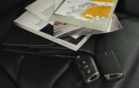 Volkswagen Tiguan II, 2019 год, 3 339 000 рублей, 39 фотография