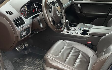 Volkswagen Touareg III, 2014 год, 2 950 000 рублей, 8 фотография