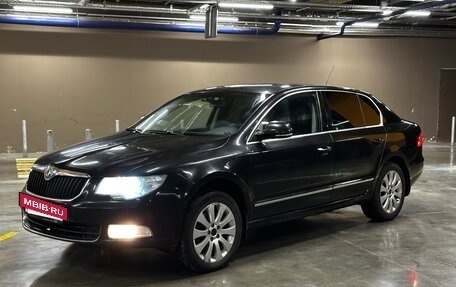 Skoda Superb III рестайлинг, 2009 год, 885 000 рублей, 2 фотография