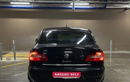 Skoda Superb III рестайлинг, 2009 год, 885 000 рублей, 4 фотография