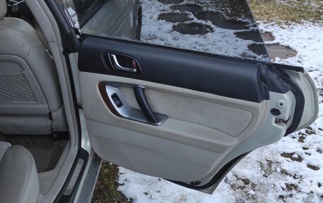 Subaru Outback III, 2004 год, 850 000 рублей, 33 фотография